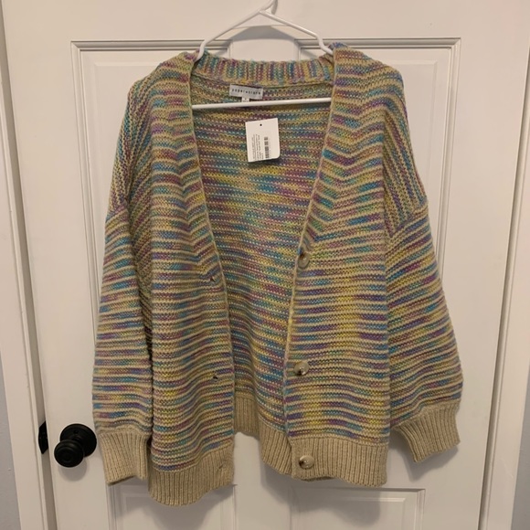 Women’s Cardigan - Picture 1 of 4